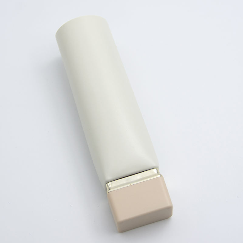 أنبوب تعبئة مستحضرات التجميل الفارغ OEM لكريم الأساس BB CC كريم اليد الواقي من الشمس مع الشفة العلوية الوجه لقناع الوجه الماسكارا
