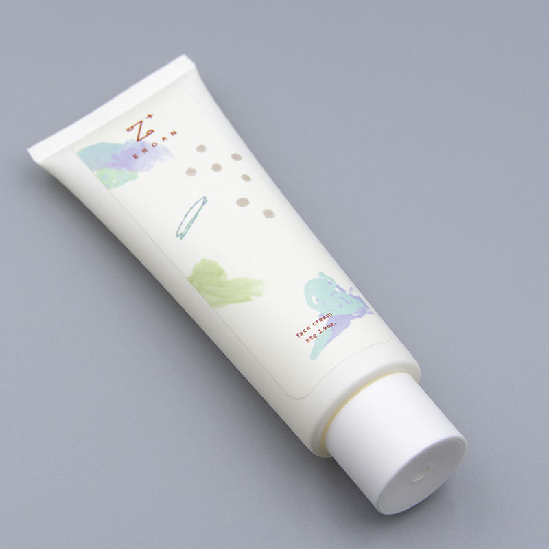 أنبوب بلاستيكي ناعم مخصص لغسل الوجه وتغليف كريم اليد مع غطاء علوي ملتوي تصميم مخصص