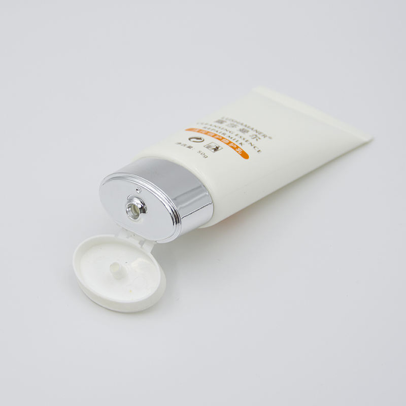 أنبوب مستحضرات التجميل البلاستيكي المسطح بشعار مخصص للعناية بالبشرة أنبوب بيضاوي لكريم BB وواقي الشمس لأقنعة الوجه وتغليف مستحضرات التجميل