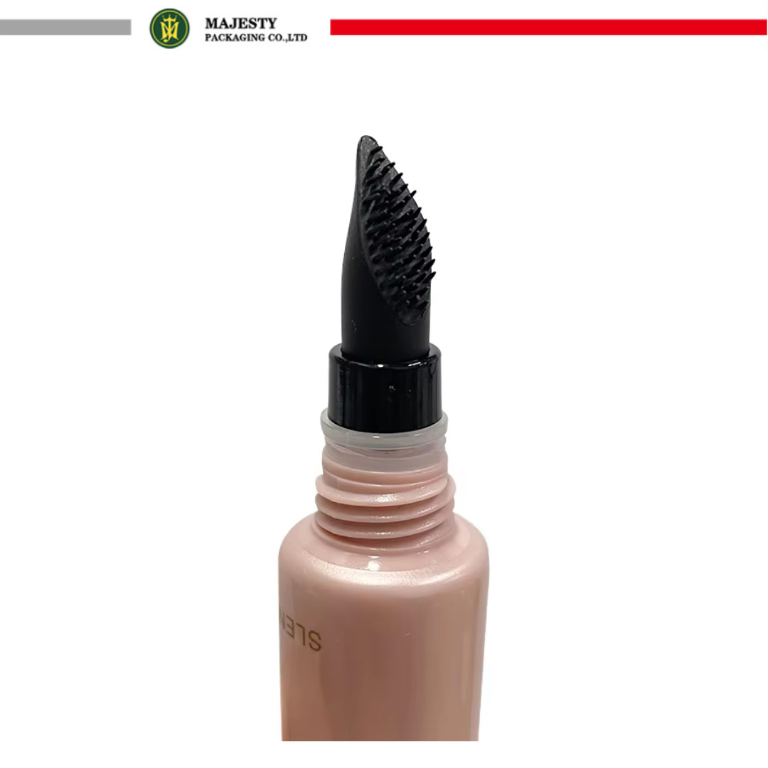أنبوب ماسكارا بلاستيكي مستدير بلاستيكي لتغليف مستحضرات التجميل 10 مللي 15 مللي 20 مللي أنبوب دائري صغير أنبوب بلاستيكي فارغ للمكياج