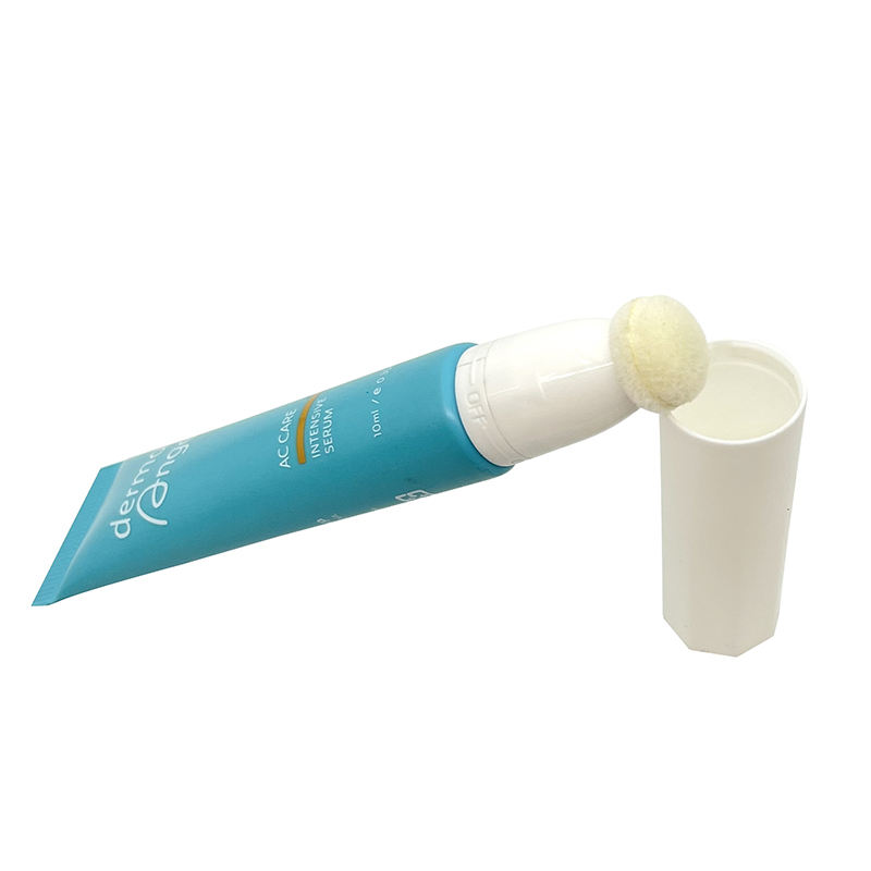 تسليط الضوء على مخصص 10 مللي 20 جرام 30 مللي أحمر الخدود السائل فارغة CC مسحوق المخفي ضغط PE أحمر الخدود قضيب للماكياج والعناية بالبشرة