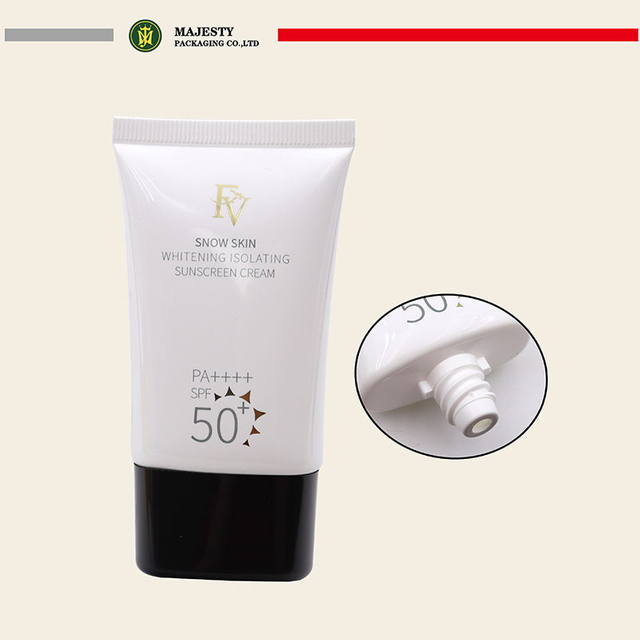 أنابيب بلاستيكية مسطحة بيضاوية 30 مل 50 مل PE مخصصة لكريم Sunblock وكريم الأساس BB مع تغليف غطاء لولبي لمستحضرات التجميل