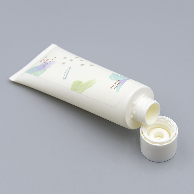 أنبوب بلاستيكي ناعم مخصص لغسل الوجه وتغليف كريم اليد مع غطاء علوي ملتوي تصميم مخصص