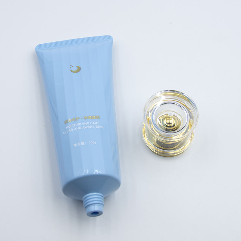 حاوية أنابيب بلاستيكية ناعمة سعة 150 مل مخصصة لتغليف مستحضرات التجميل الفارغة لقناع كريم الوجه الواقي من الشمس مع سطح لولبي خاص