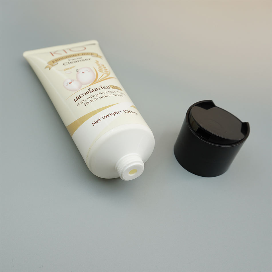 البلاستيك مستحضرات التجميل العناية بالجسم أنبوب فارغ التعبئة والتغليف 60 مللي 100 مللي 150 مللي أنبوب مرطب للجسم كريم اليد القرص غطاء علوي تغليف مستحضرات التجميل