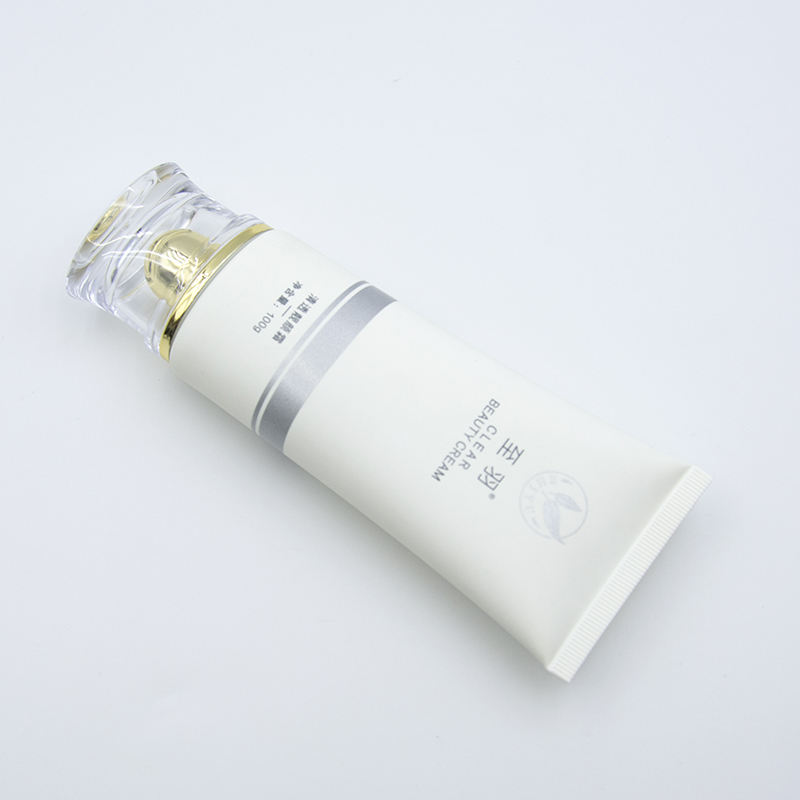 OEM120ml أنبوب بلاستيكي ناعم للضغط لوشن الجسم وواقي الشمس المنظف والشامبو مع غطاء لولبي مستحضرات التجميل وغسول الوجه الأساسي