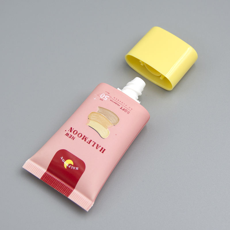 شعار مخصص ضغط صغير مستحضرات التجميل أنبوب بلاستيكي فارغ سعة 30 مل العناية ببشرة الوجه كريم أساس اليد كريم الشمس