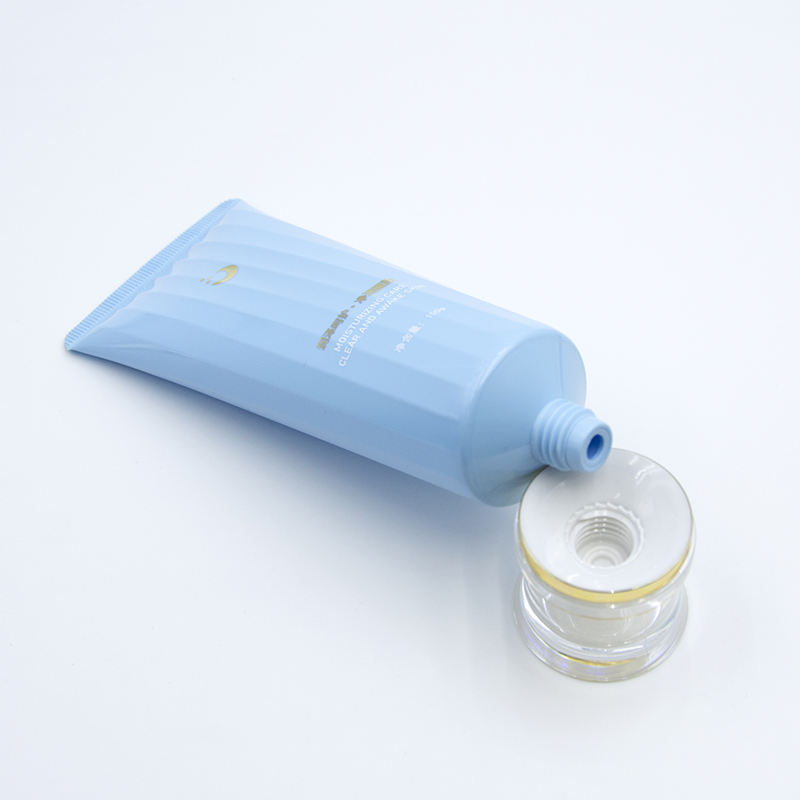 حاوية أنابيب بلاستيكية ناعمة سعة 150 مل مخصصة لتغليف مستحضرات التجميل الفارغة لقناع كريم الوجه الواقي من الشمس مع سطح لولبي خاص